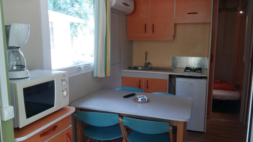 Le Camping De La Plage Aregno ภายนอก รูปภาพ